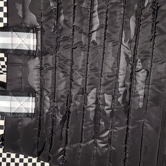 Think Royln Women's Black Quilted Editor Tote Bag Preowned - Picture 8 of 11